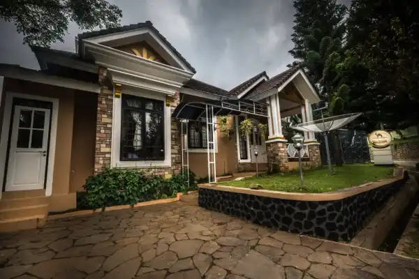 Villa A8-02 Little Indian Kota Bunga - Villa di Puncak