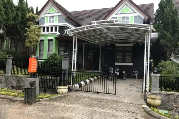 Villa Fa1-3 Kota Bunga - Villa di Puncak