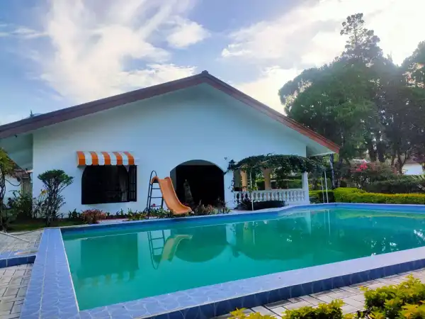 Villa Coolibah 404 3 Kamar - Villa di Puncak