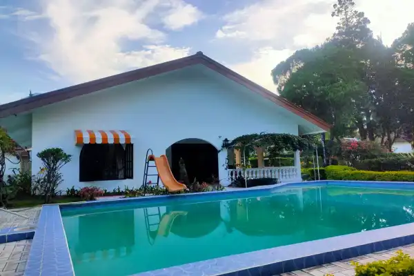 Villa Coolibah 404 3 Kamar - Villa di Puncak