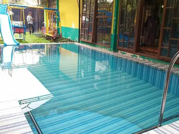 Villa Kuning Kota Bunga