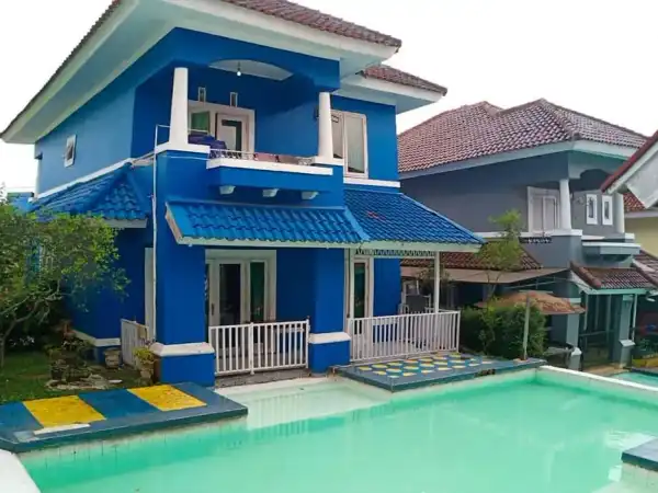 Villa Biru