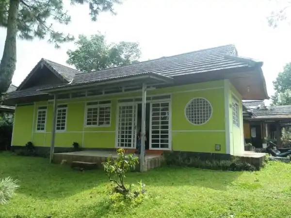 Villa Wawan Blok P 3 Kamar Kota Bunga - Villa di Puncak