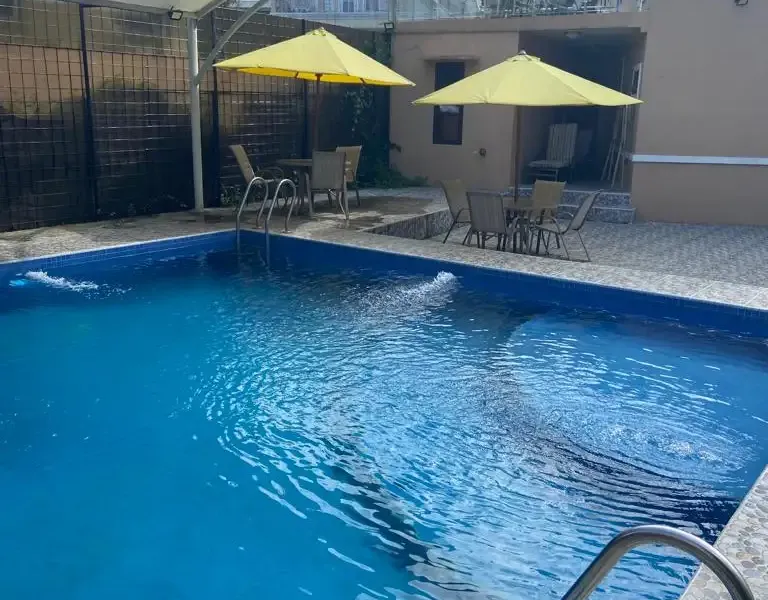 Villa Nb 4 Kamar Kota Bunga