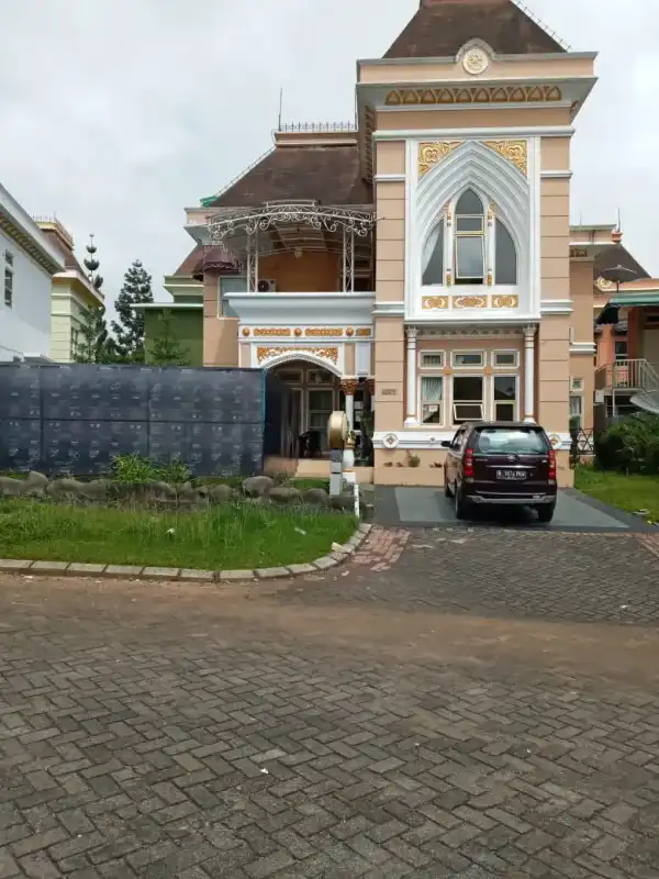 Villa Victorian A3-03 Kota Bunga - Villa di Puncak