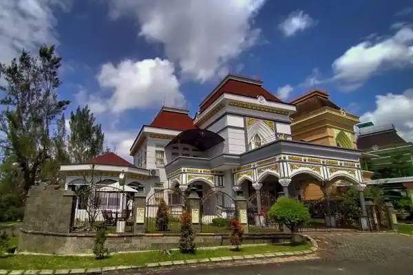 Villa Victoria Kota Bunga - Villa di Puncak