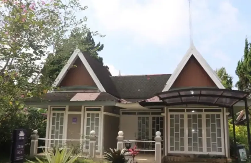 Villa M3-8 Kota Bunga