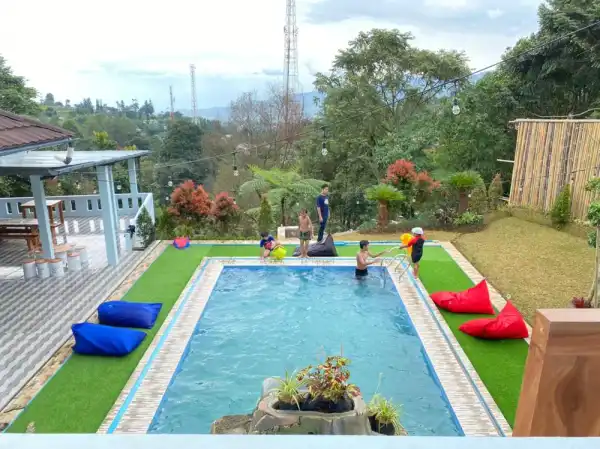 Villa Jek Space Cisarua - Villa di Puncak