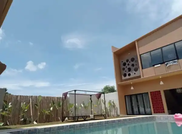 Villa Napitu Cisarua 5 Bedroom - Villa di Puncak