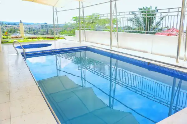 Villa Novia 3 25 Person - Villa di Puncak