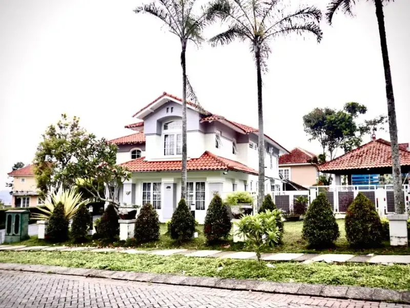 Villa Truly 1 Puncak Resort