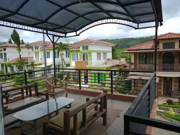 Villa Bu Lina 3 Bedroom N5-16 Kota Bunga - Villa di Puncak