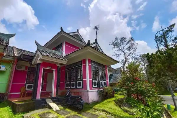 Villa 2 Kamar Yandi Kota Bunga - Villa di Puncak