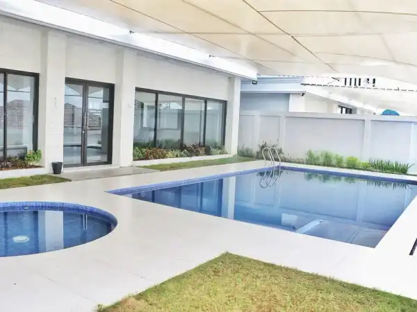 Villa Novia 1 Cisarua 25 Person