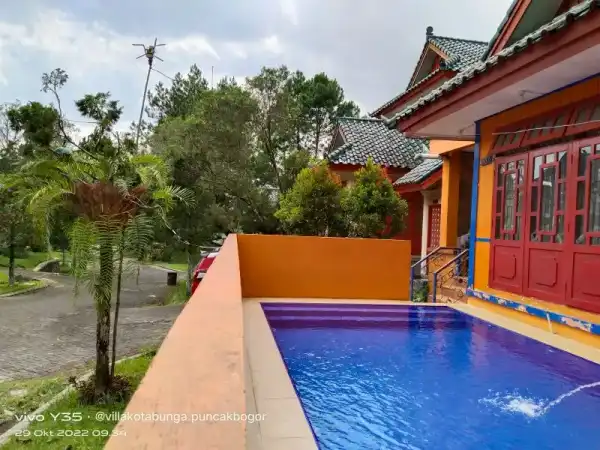 Villa Angga Kolam Kota Bunga