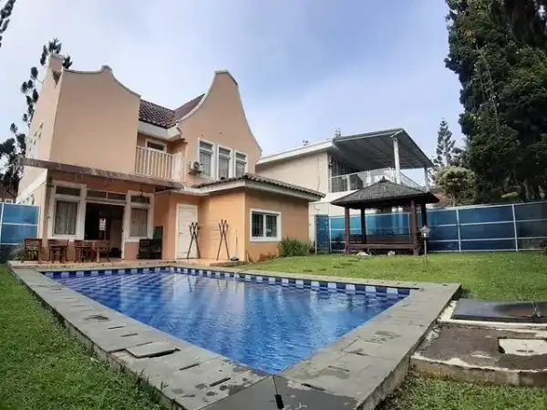 Villa R88 Kota Bunga - Villa di Puncak