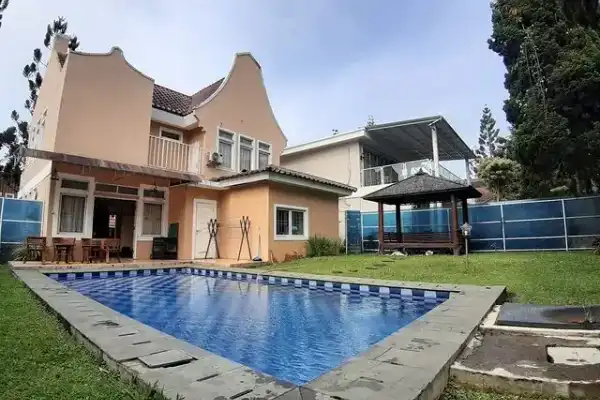 Villa R88 Kota Bunga - Villa di Puncak