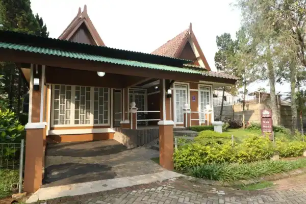 Villa M6-12 Kota Bunga - Villa di Puncak