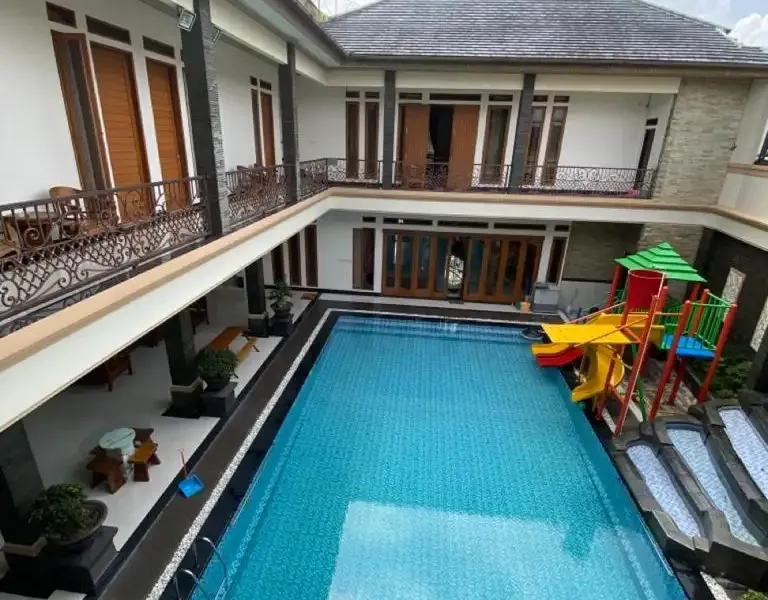 Villa Revika Kota Bunga