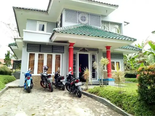 Villa Geulis Puncak Resort