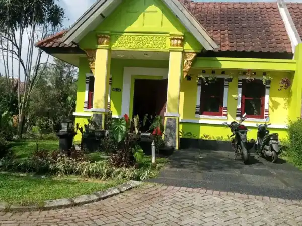 Villa M6-24 Kota Bunga