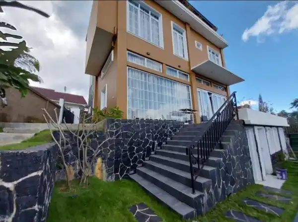 Villa Baru Cimacan - Villa di Puncak