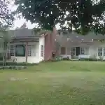 Gallery Villa 6 Kamar Dengan Billiard Coolibah
