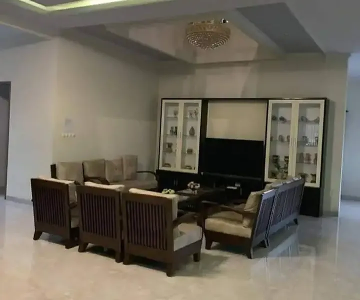 Galeri Full
