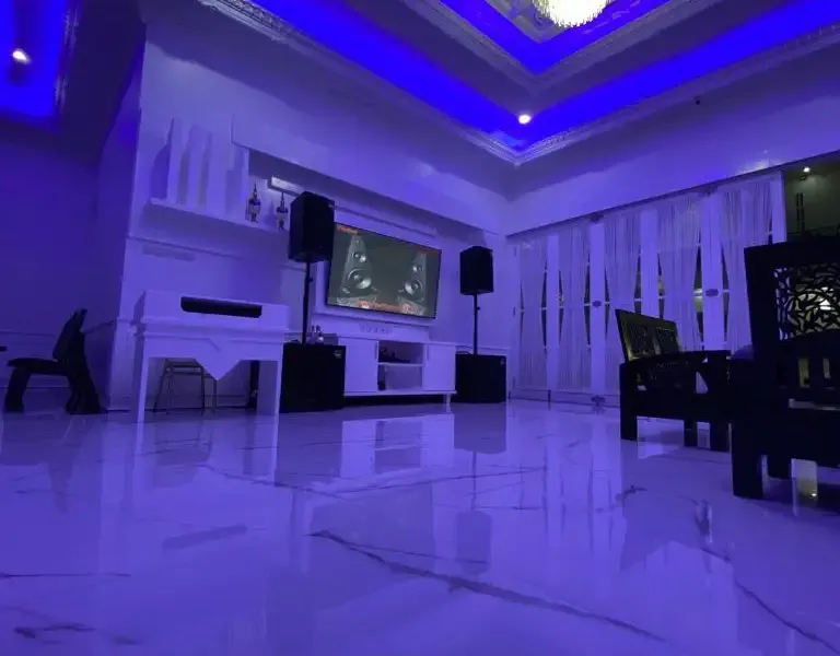 Galeri Full